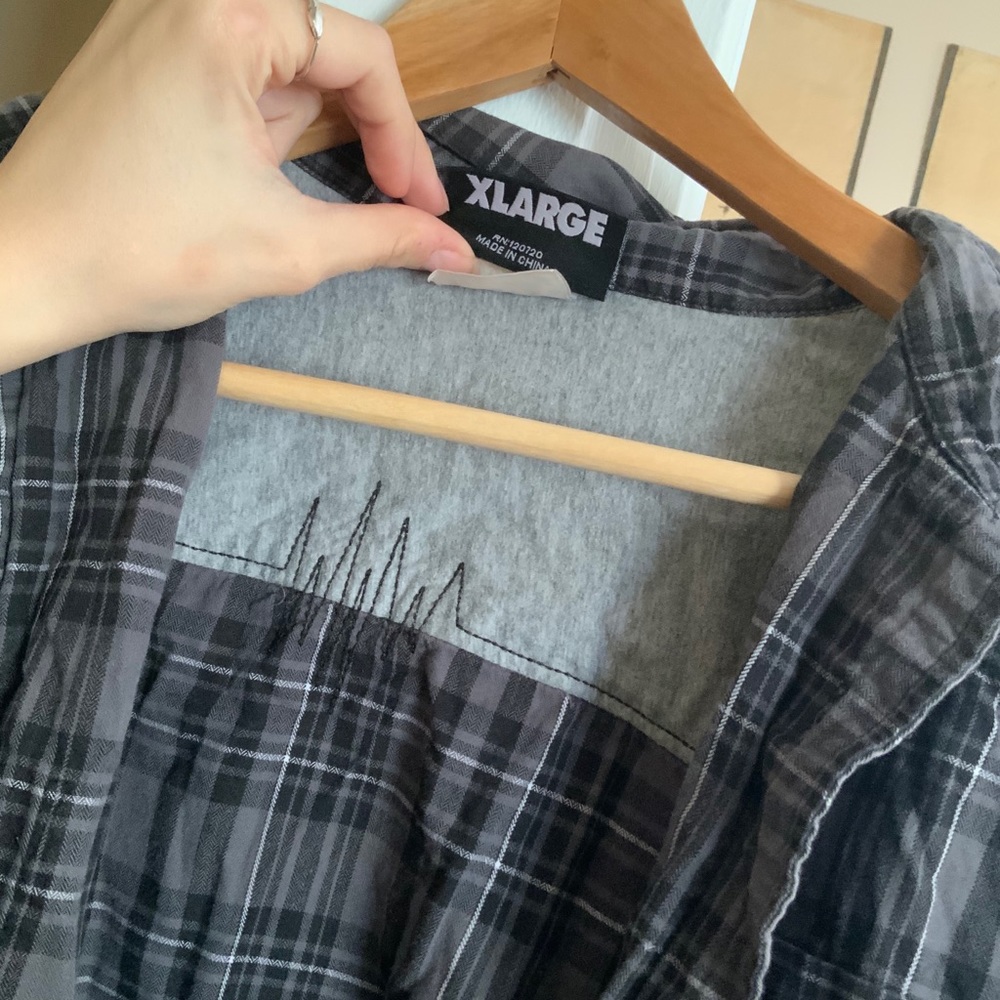The Hundreds Button Up - Picture 3 of 3